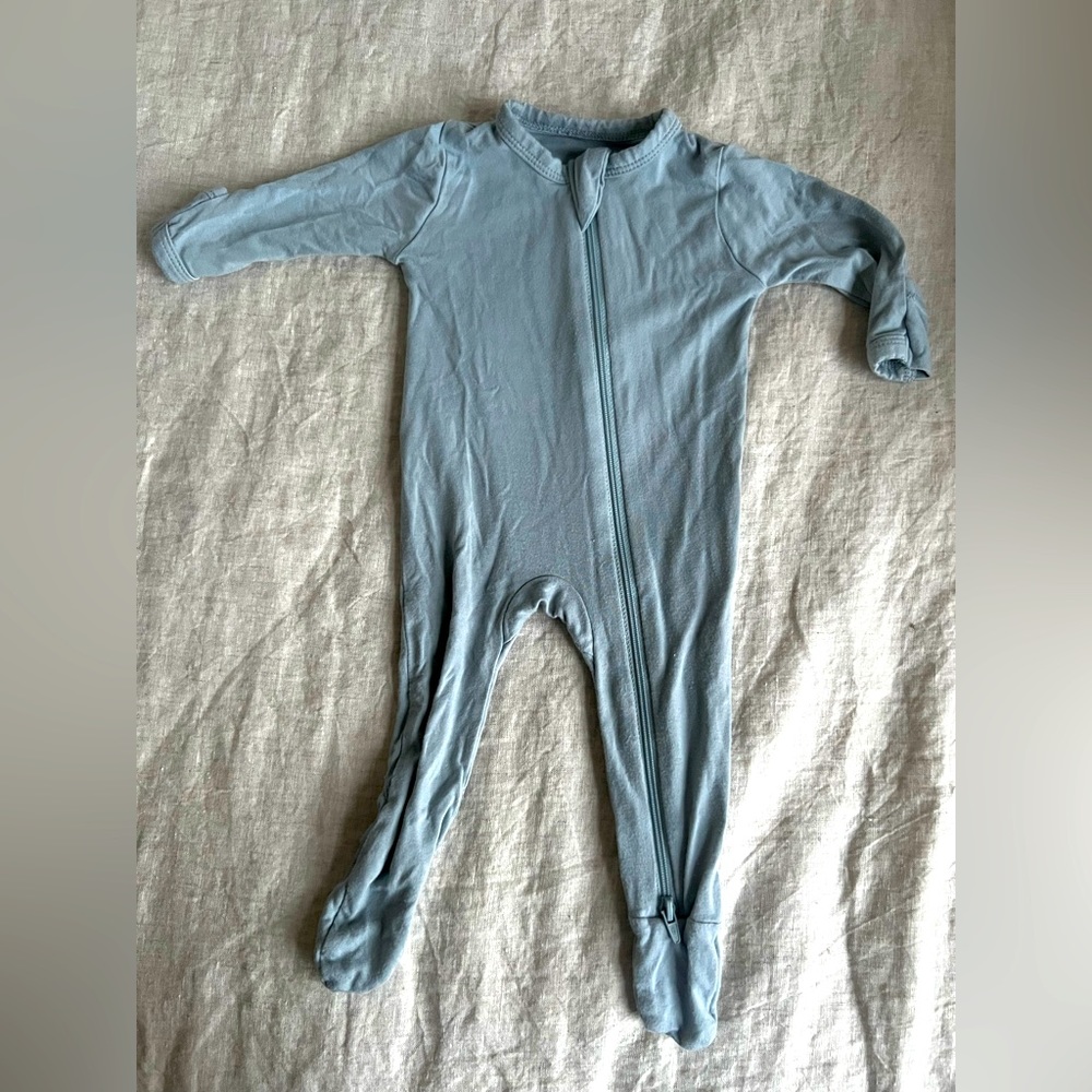 Newborn Kyte Baby Footie.